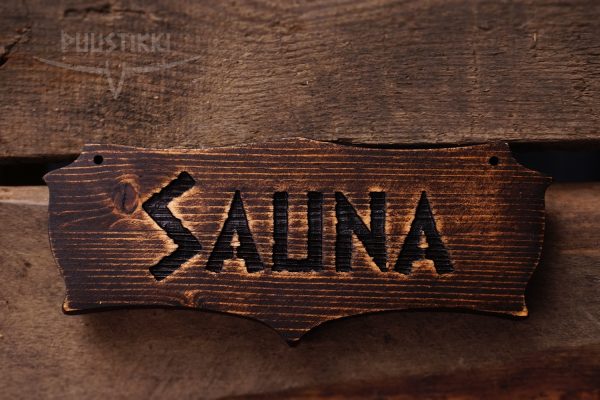 Sauna-ovikyltti, petsattu puu